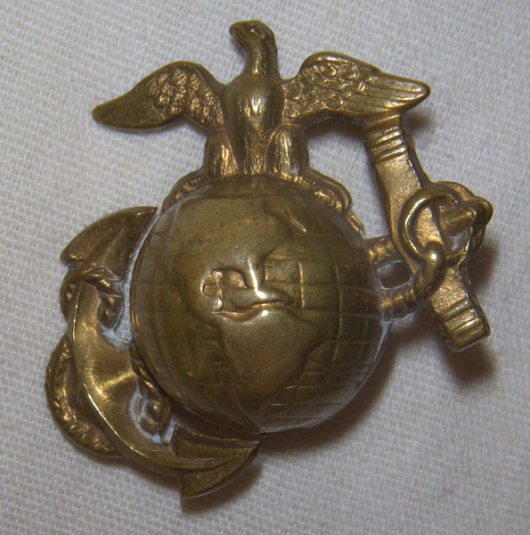 Scarce Model 1892 USMC EM Cap Badge in Very Fine Condition: Flying ...