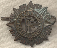 1920s Irish Republican Army Enlisted Man Hat Insignia "Fianna Fil" w/ Pin<p>NOT AVAILABLE