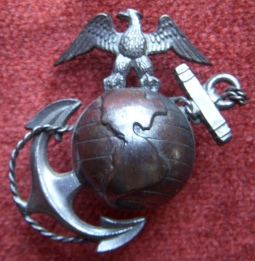 1942 or Earlier M1937 US Marine Corps Officer Undress Greens / Khakis EGA Hat Badge by H&H Imperial