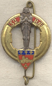 Late 1950s-1960s 32nd Artillery Regiment Insignia Badge/Insigne 32eme RA by Drago