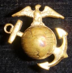 1920s USMC Dress Enlisted Man Collar Insignia