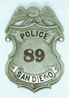 Rare circa 1925 Series VI San Diego Police Badge #89