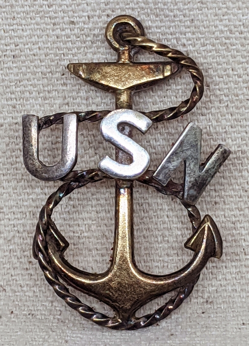 Beautiful HEAVY WWI-1920s USN CPO Hat Badge in Sterling by Mark