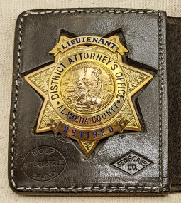 Beautiful 50-60s Alameda CA Dist Att Office Retired Investigator Lt Badge in Gold Filled by Ed Jones