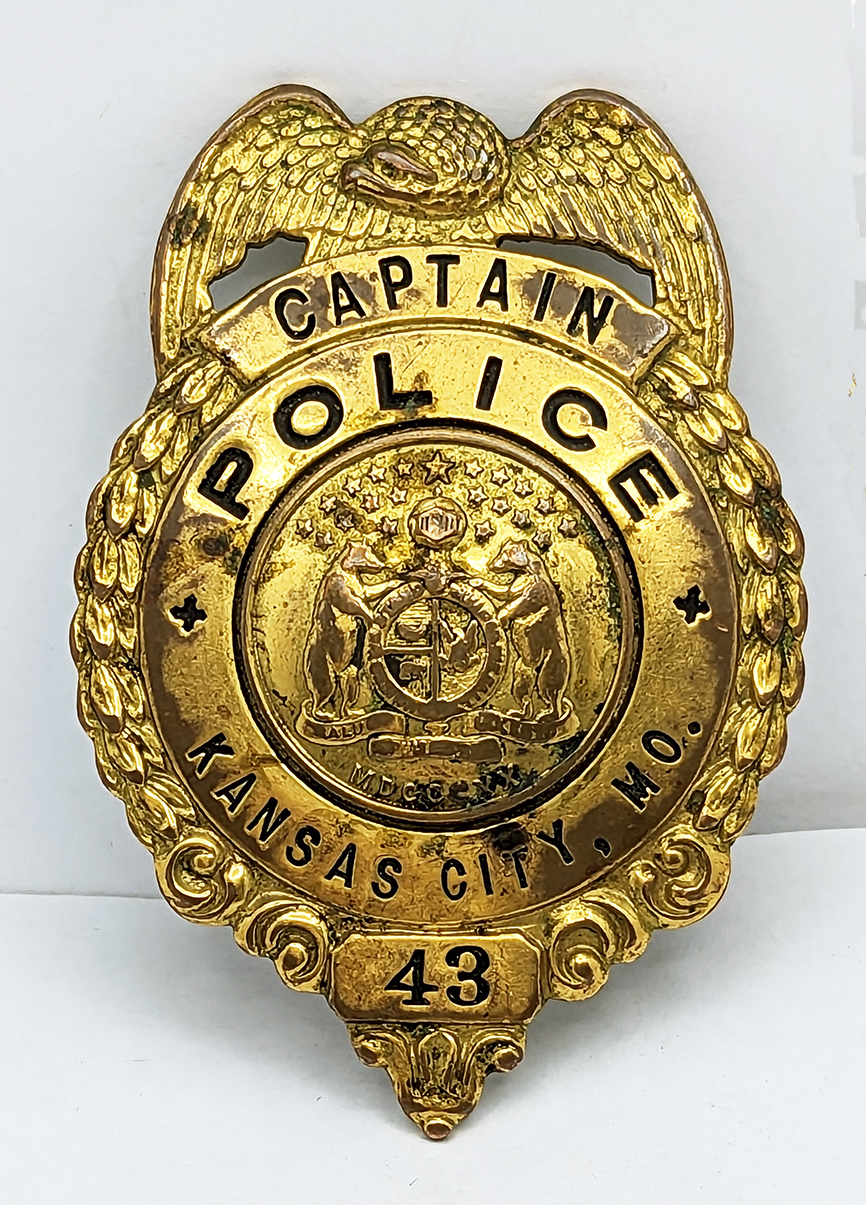 Beautiful Late 1930s Kansas City MO Police Captain Badge #43 in Gilt