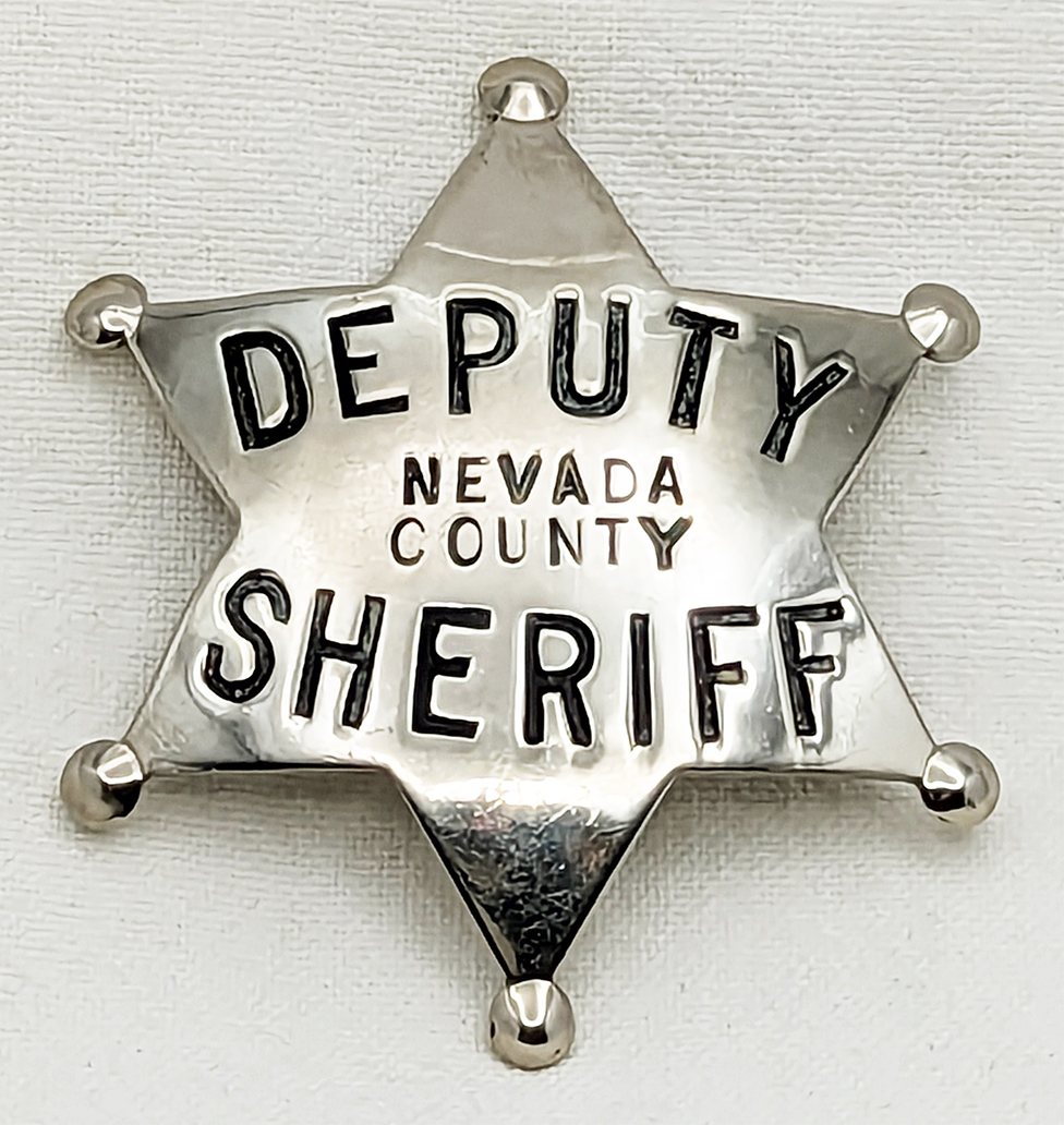 Beautiful 1930s 40s Nevada Co Ca Deputy Sheriff 6pt Star By Patrick And Co Named On Back Flying 5445