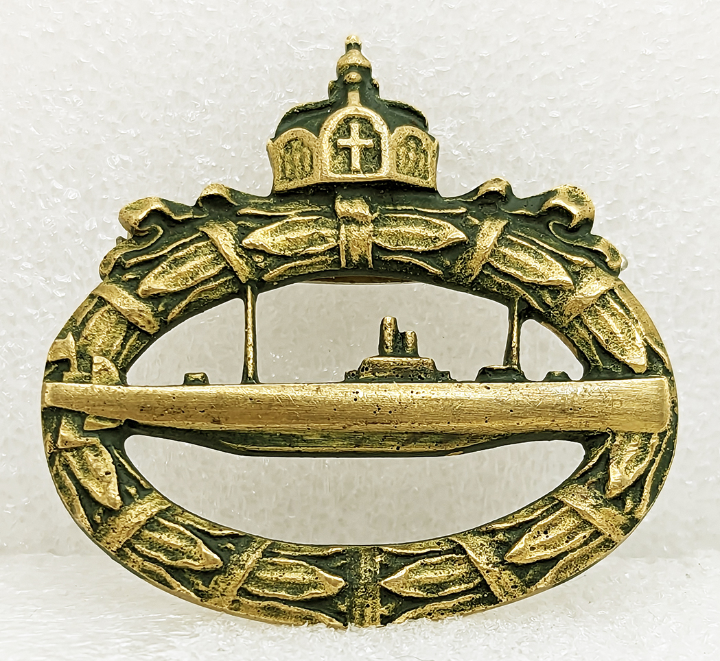 Ext Rare Late WWI Prussian M1918 U-Boat Badge by Meybauer in Gilt Brass ...