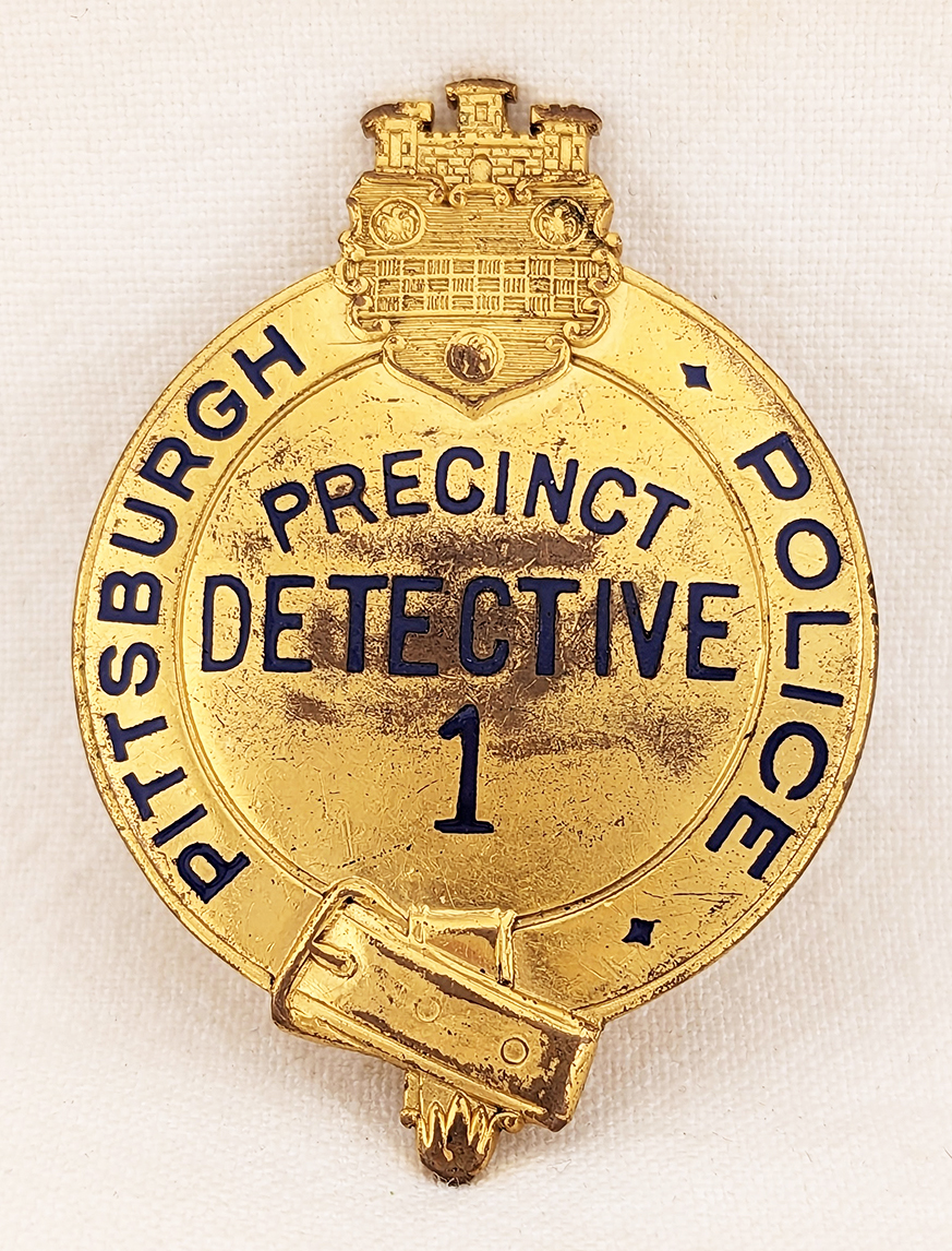Beauty And The Badge (The Precinct: Brotherhood of the Badge Book