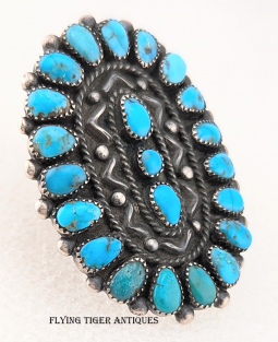 Beautiful Old 1930s-1940s Zuni Cluster Ring with Lovely Turquoise