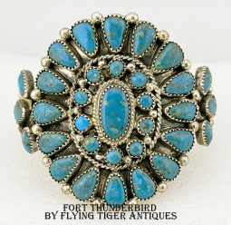 Beautiful ca 1980s Zuni Cluster Style Bracelet by Navajo Artist Mike Platero & His Zuni Wife Evelyn