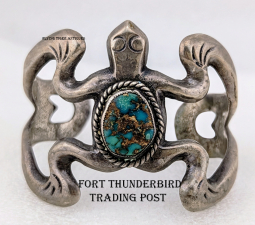 Early 1950s Navajo Cast Silver Retro Style Frog Bracelet with Wonderful Kings Manassa Turquoise