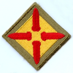 WWII US Army 4th Coast Artillery Shoulder Patch Variation