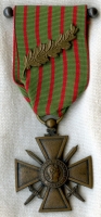 WWI French Croix de Guerre Medal with Palm and Bar (1914-1918 Type)