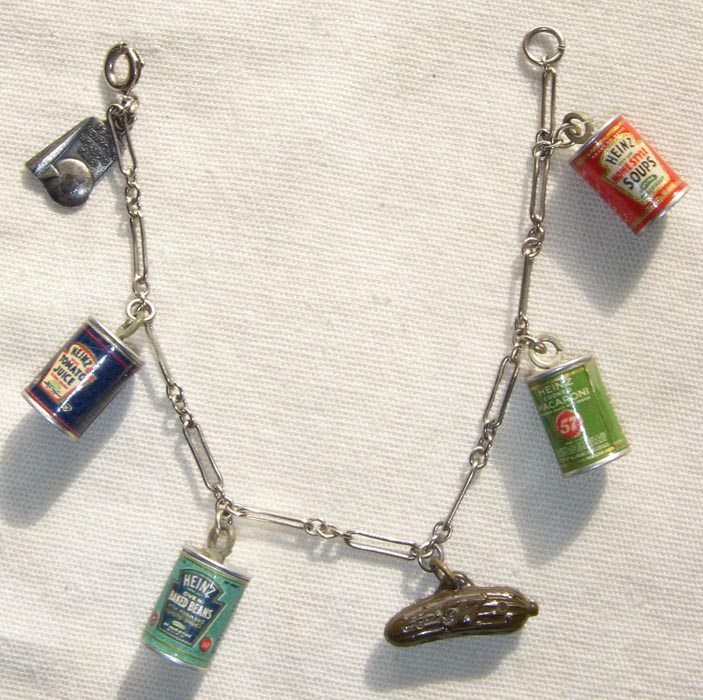 Wonderful, Vintage, Minty Heinz Pavillion Charm Bracelet From 1939-1940 