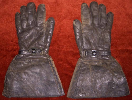 May 31, 1919: Gandil, Speaker drop gloves for 'old time fistfight