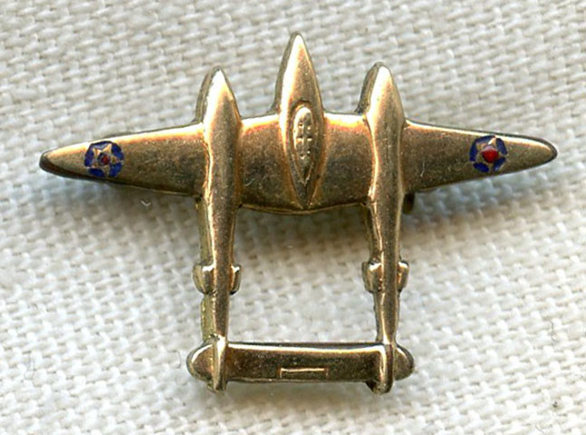 1941-1942 Gold-Filled P-38 Lightning Fighter Lapel Pin: Flying