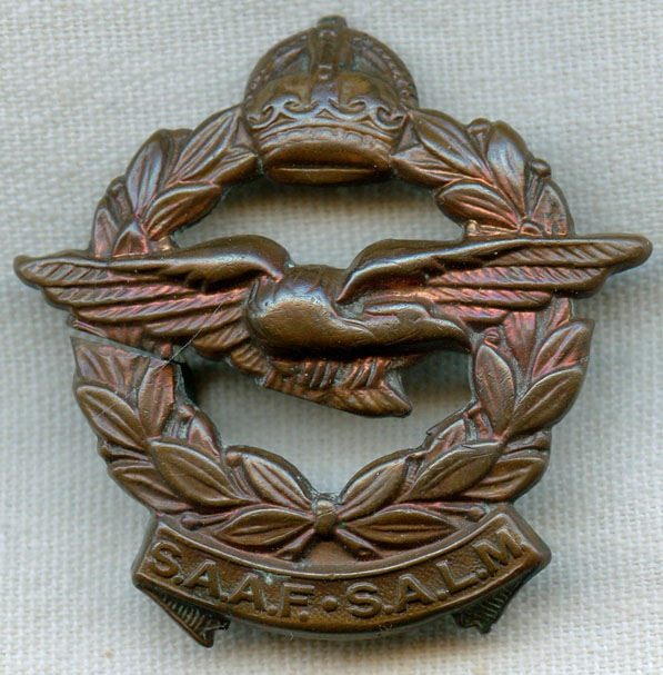 WWII South African Air Force (SAAF) Enlisted Man Cap Badge: Flying ...