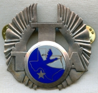 1960s Trans-Texas Airways (TTA) Pilot Hat Badge 2nd Issue by Balfour in Sterling