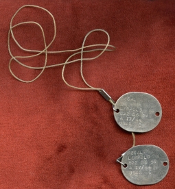 Nice Pair of WWII USNR Dog Tags on Great Catgut Chain Marked Vernon NYC