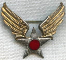 Great WWII USAAF Winged Red Star Sweetheart Pin in Gilt & Enameled Sterling