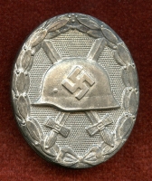 Rare CASED WWII Nazi Silver Wound Badge Made in AUSTRIA