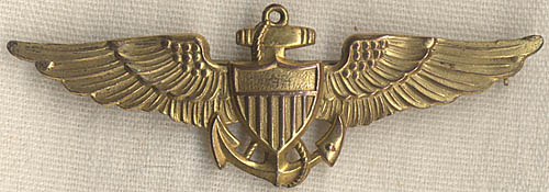 Scarce WWII USN Pilot Wing in Gold-on-Sterling by Vanguard: Flying ...