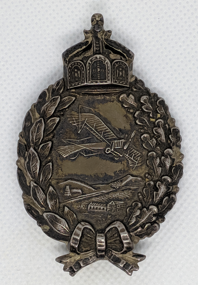 Lovely Cased WWI Prussian Pilot Badge by Juncker.: Flying Tiger ...