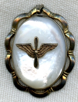 WWI US Air Service Sweetheart Locket Gilt Sterling, Mother-of-Pearl Scalloped Border with Maker Mark