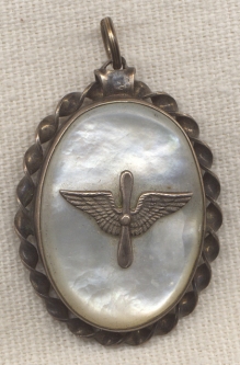 WWI US Air Service Sweetheart Locket in Gilt Sterling Silver & Mother-of-Pearl